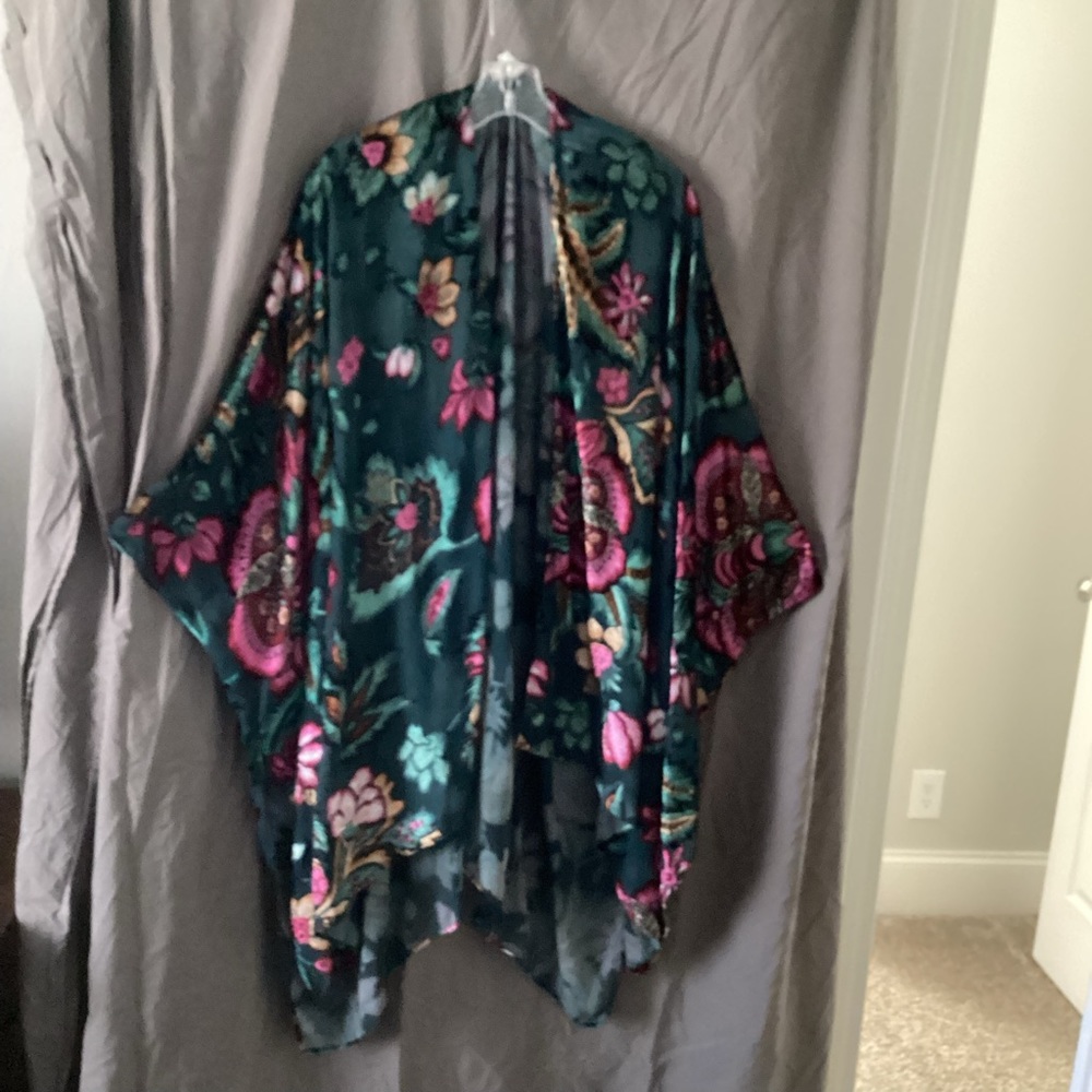 World Market Multicolor Kimono OS